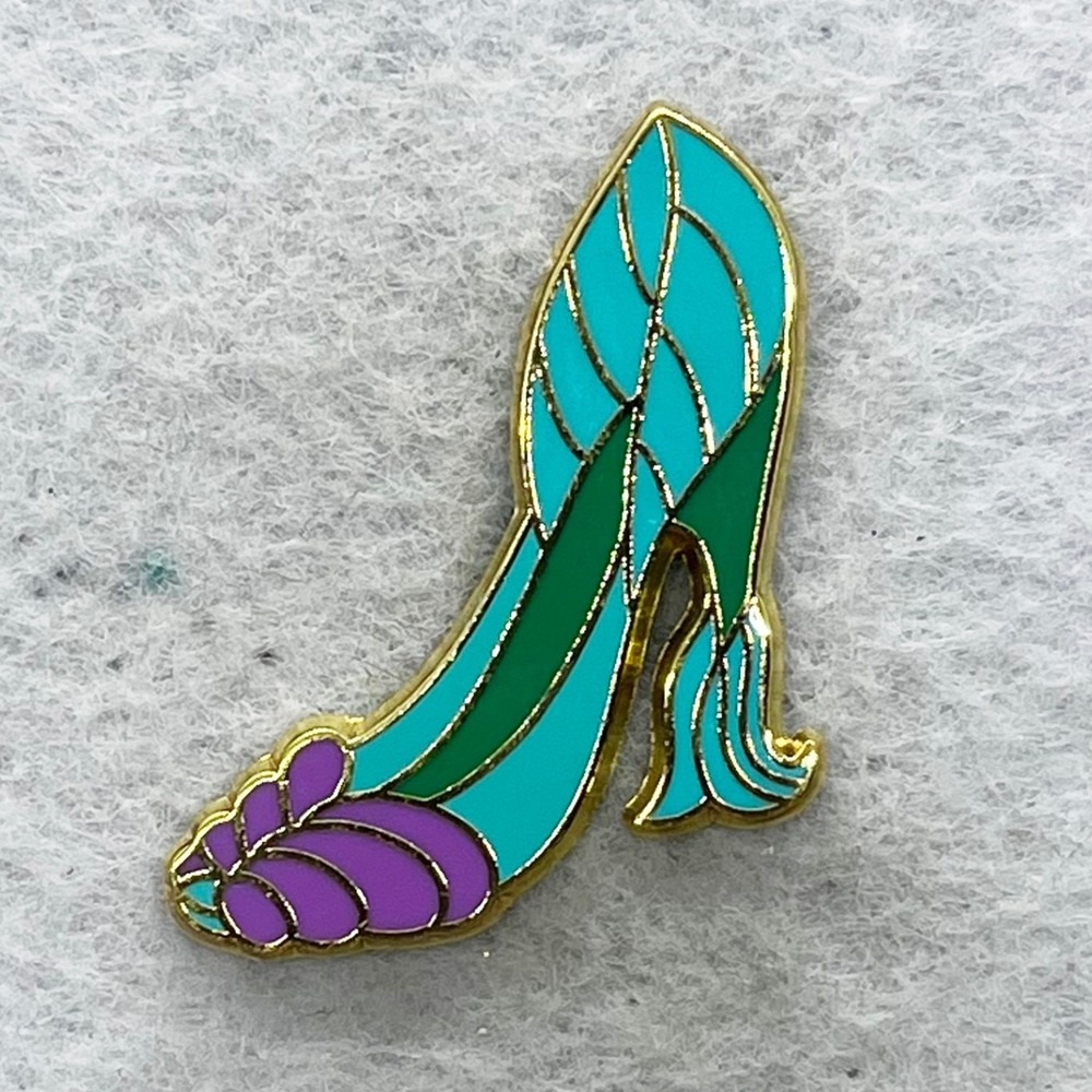 🔮 5/$25 Disney The Little Mermaid Ariel High Heels Pin